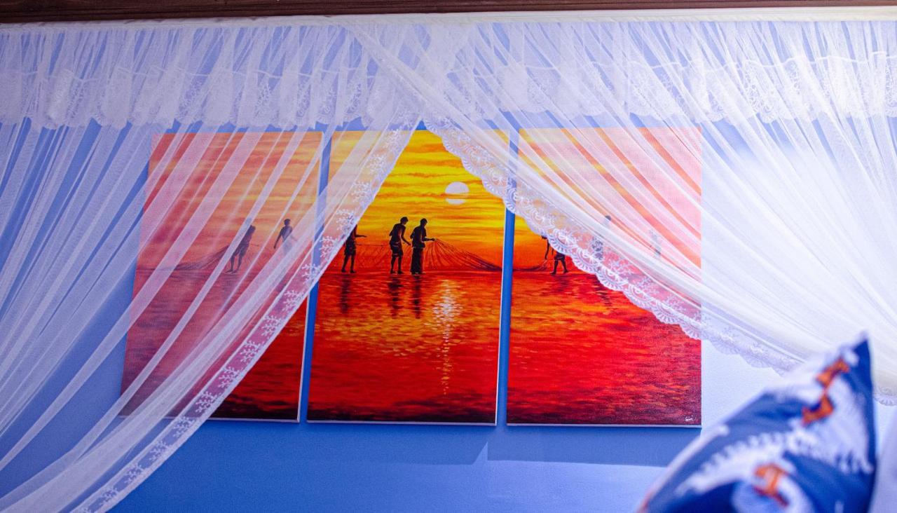 ホテル Calypso Sunset Iranawila エクステリア 写真